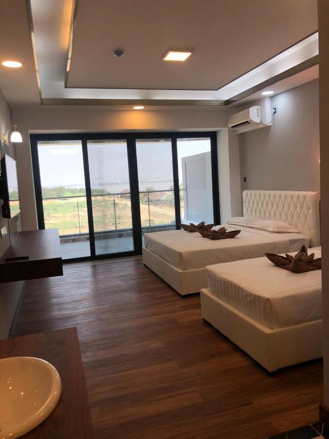 Excel River View Yangon Exterior photo