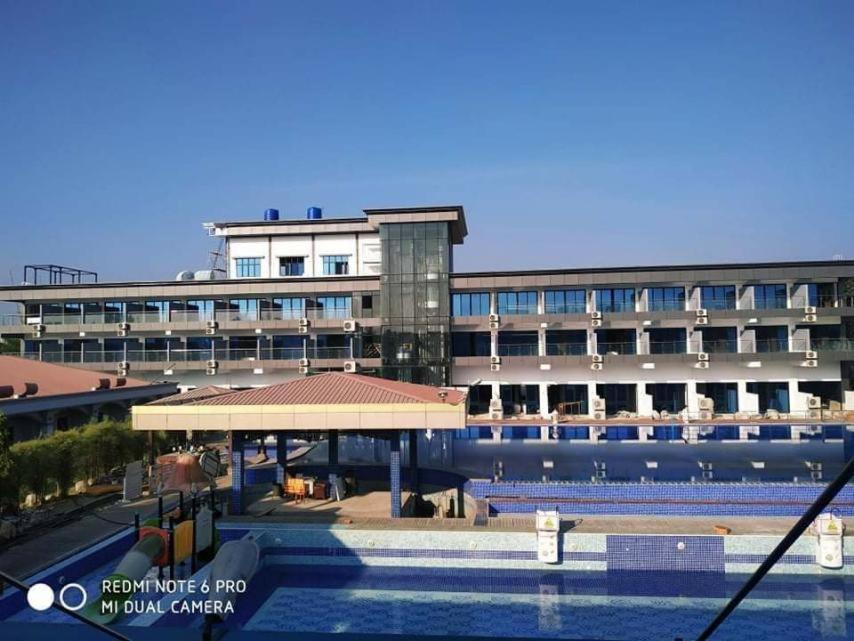 Excel River View Yangon Exterior photo