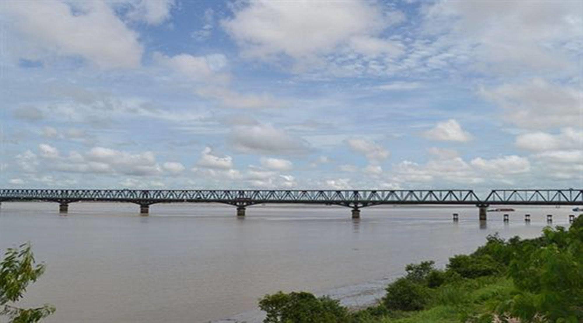 Excel River View Yangon Exterior photo